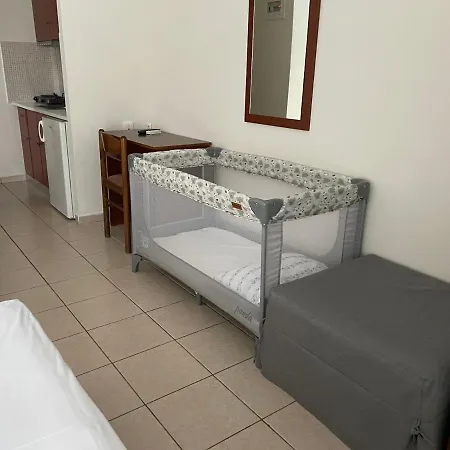 Holiday home Terra Kriopigi